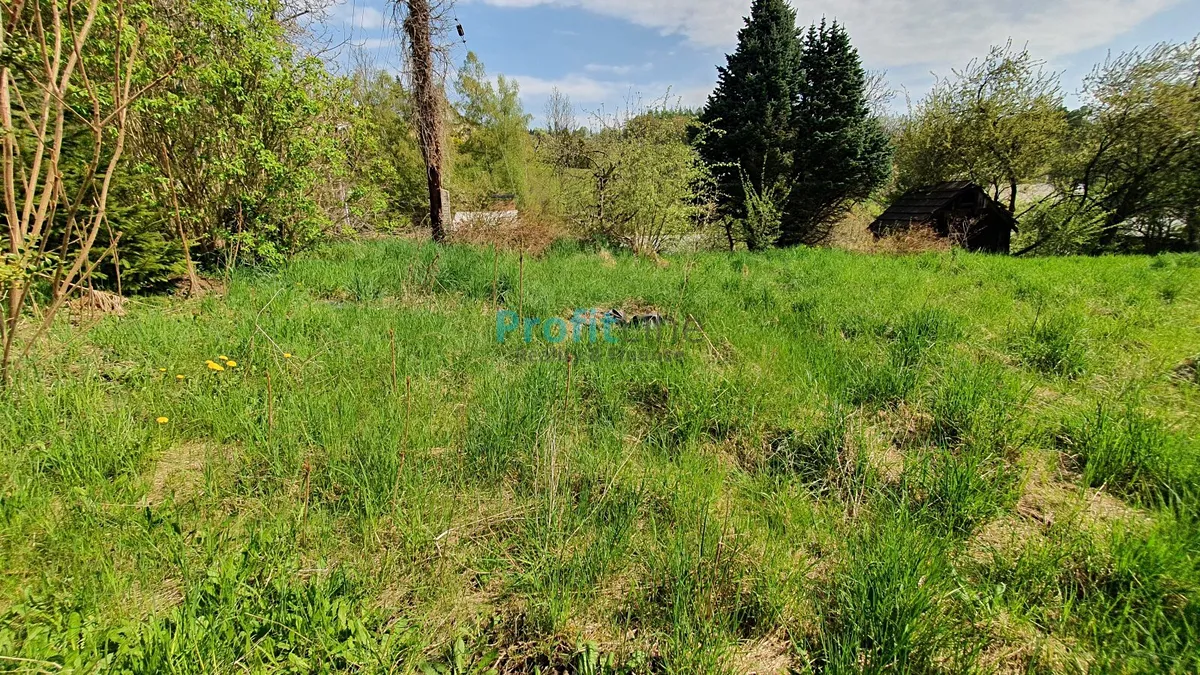 Prodej zahrady 1714 m²